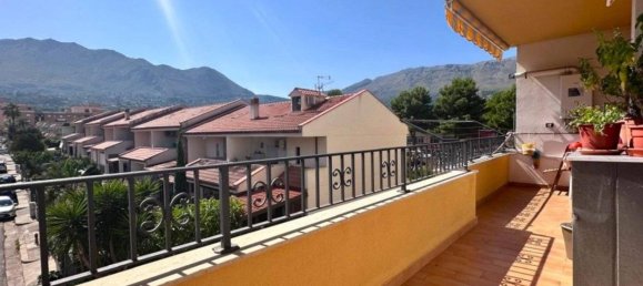 Apartamento de 4 divisões em Carini, Italy N.º 82838 3
