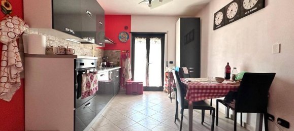 Apartamento de 4 divisões em Carini, Italy N.º 82838 10