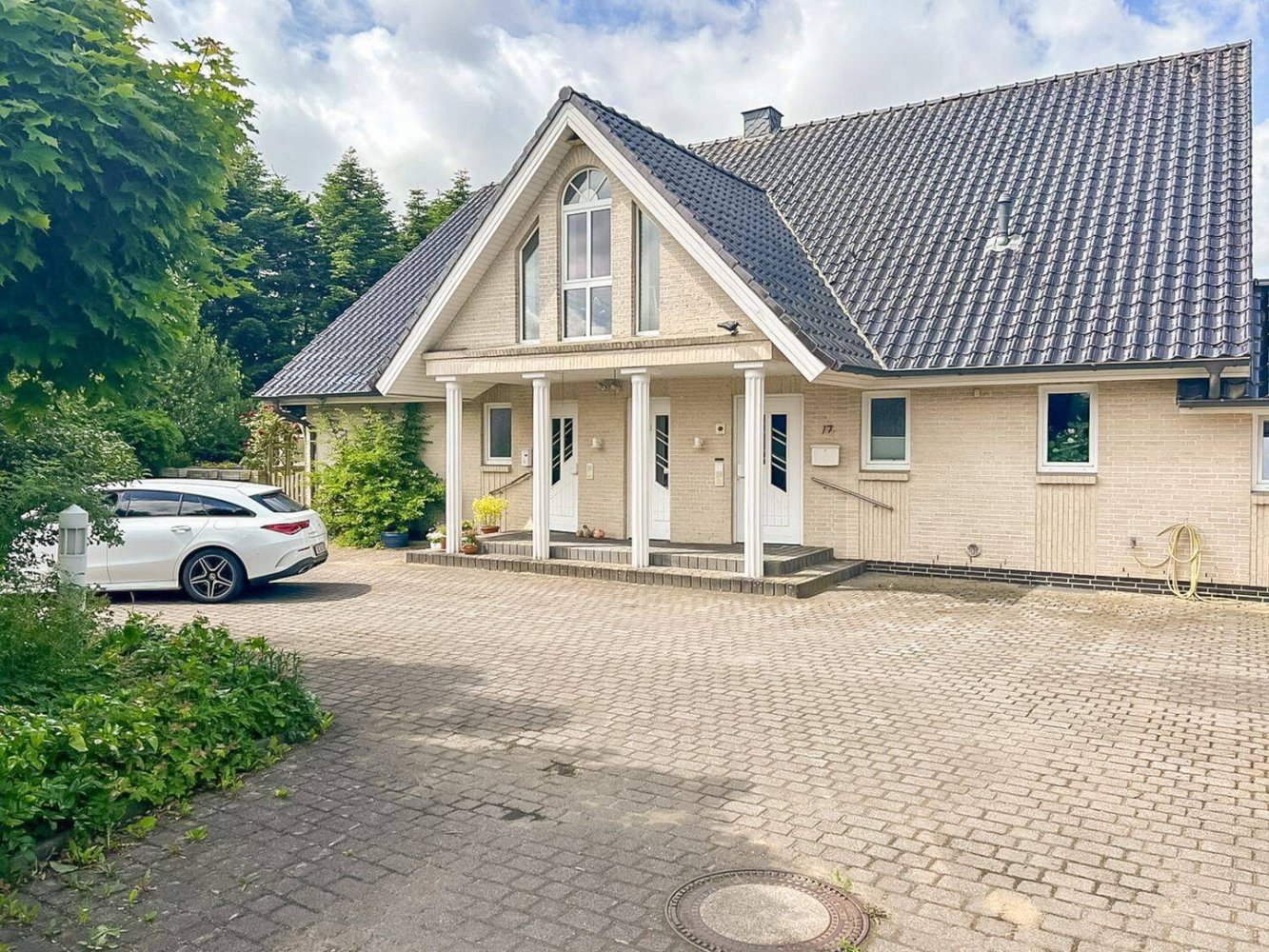 9 rooms Townhouse in Schleswig-Flensburg, Germany No. 327098