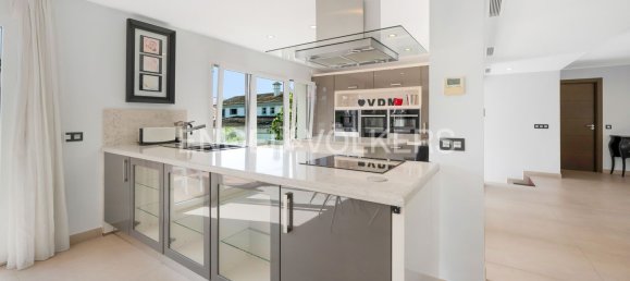 8 غرف نوم فيلا في Marbella, Spain رقم 155572 8