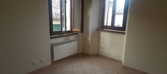 4 rooms Apartment in Poggio San Marcello, Italy No. 63884 4