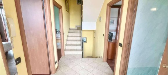 Villa de 5 habitaciónes en Casatenovo, Italy No. 104051 33