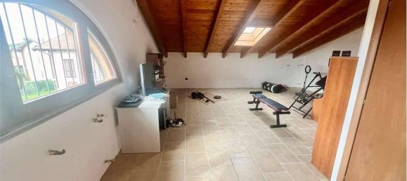 Villa de 5 habitaciónes en Casatenovo, Italy No. 104051 44