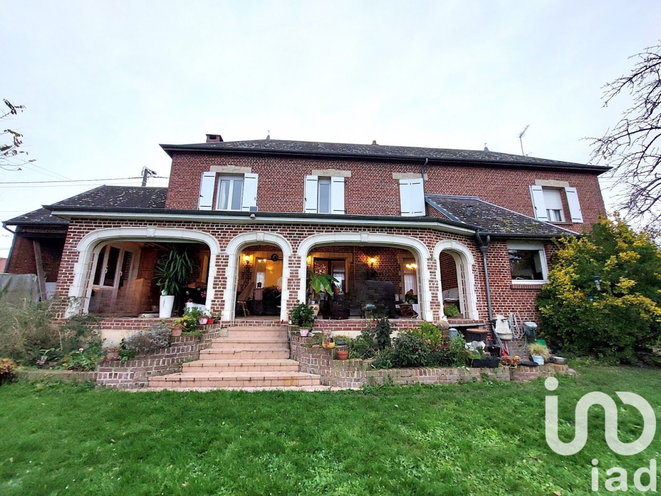 6-Zimmer Haus in Clery-sur-Somme, France, Nr. 153060