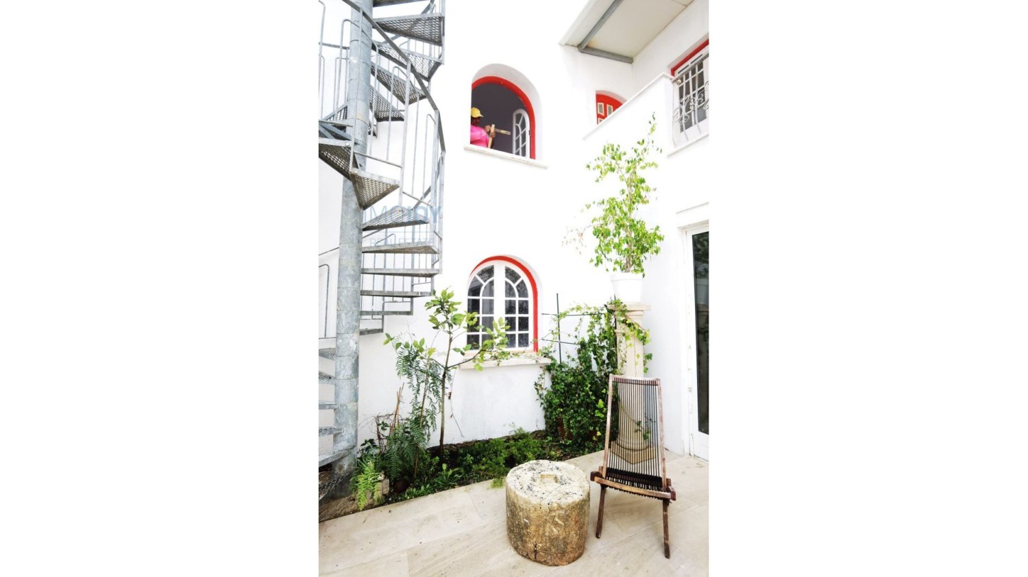 8 bedrooms House in Almada, Portugal No. 117945