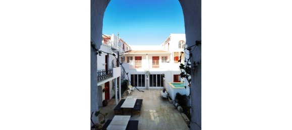 8 bedrooms House in Almada, Portugal No. 117945 24