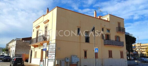 Casa de 4 divisões em Monopoli, Italy N.º 22001 3