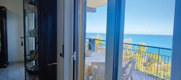 Duplex de 6 divisões em Santo Stefano di Camastra, Italy N.º 296028 7