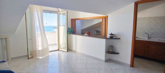 Duplex de 6 divisões em Santo Stefano di Camastra, Italy N.º 296028 37