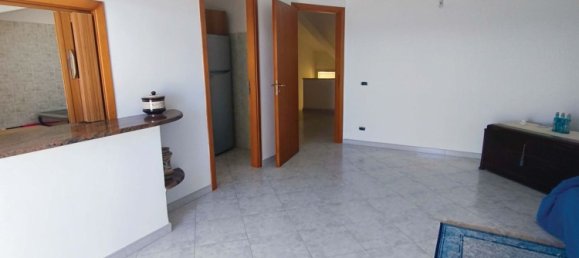 Duplex de 6 divisões em Santo Stefano di Camastra, Italy N.º 296028 41