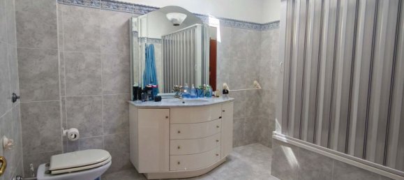 Duplex de 6 divisões em Santo Stefano di Camastra, Italy N.º 296028 47