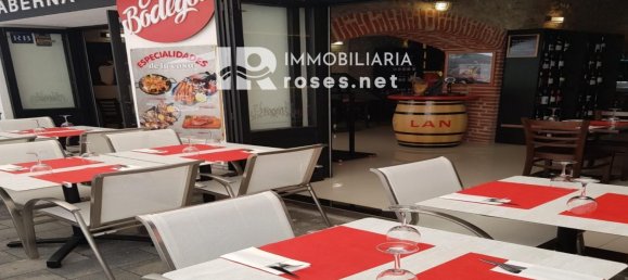 Gewerbliche Immobilie in Roses, Spain 291m², Nr. 136055 42