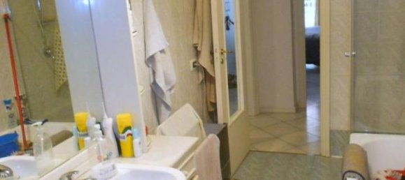 Квартира с 3 комнатами в Неаполь, Италия № 35694 72