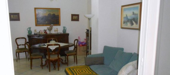 Квартира с 3 комнатами в Неаполь, Италия № 35694 9