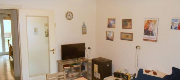 Квартира с 3 комнатами в Неаполь, Италия № 35694 59