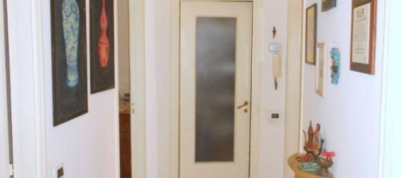 Квартира с 3 комнатами в Неаполь, Италия № 35694 14