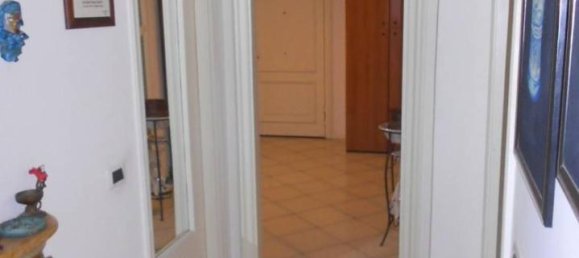 Квартира с 3 комнатами в Неаполь, Италия № 35694 64