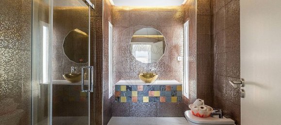 5 bedrooms House in Batalha, Portugal No. 22438 9