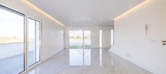 5 bedrooms House in Batalha, Portugal No. 22438 4