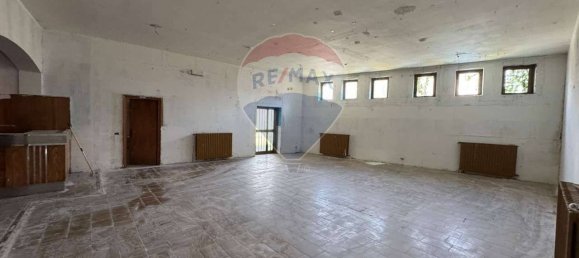 3 rooms Commercial property in Boltiere, Italy No. 356472 9