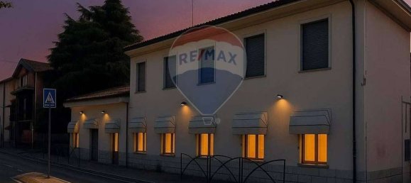 3 rooms Commercial property in Boltiere, Italy No. 356472 6