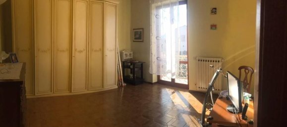 6غرفة شقة في Sarzana, Italy رقم 30640 47