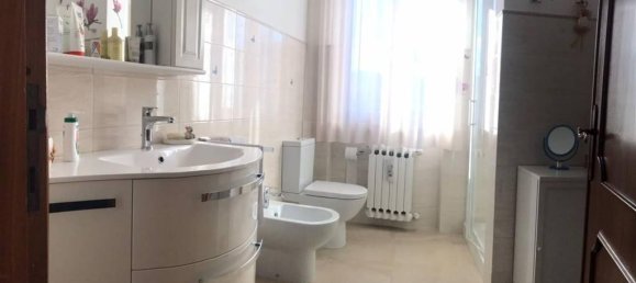 6غرفة شقة في Sarzana, Italy رقم 30640 22