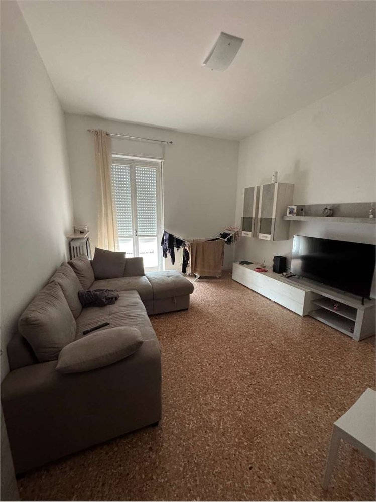 3 bedrooms Apartment in Alessandria, Italy No. 345096
