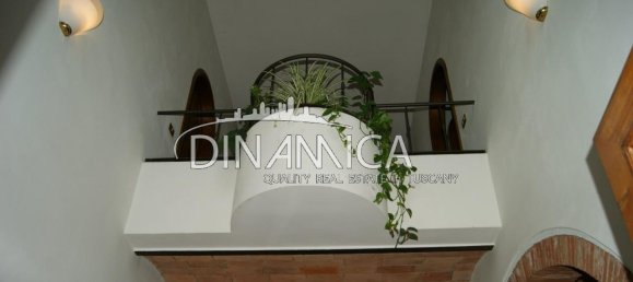 15 rooms House in San Miniato, Italy No. 235931 17