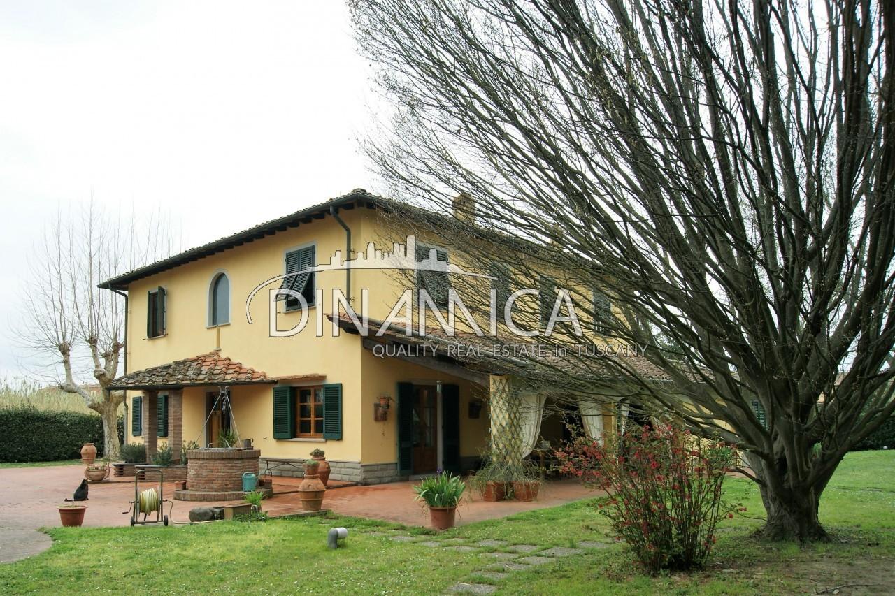 15 rooms House in San Miniato, Italy No. 235931