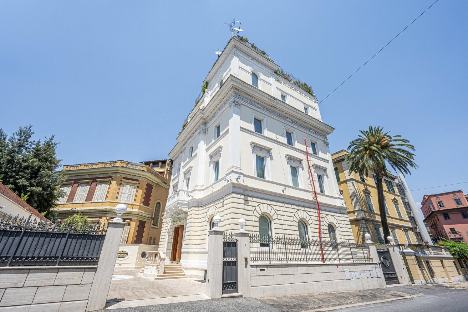 Вилла с 2 спальнями в Рим, Италия № 320751