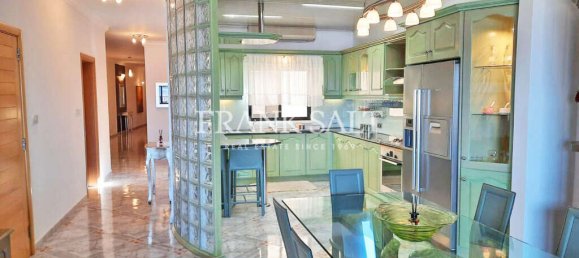 3 bedrooms Apartment in Mellieha, Malta No. 10046 5