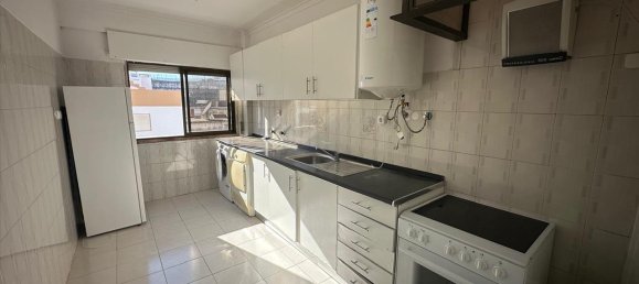2 bedrooms Apartment in Sintra, Portugal No. 93902 7