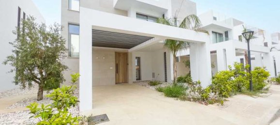 3 Schlafzimmer Haus in Paralimni, Cyprus, Nr. 15701 16