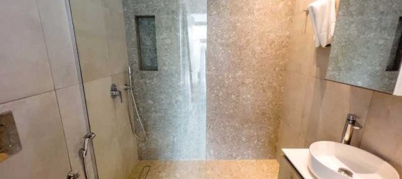 3 Schlafzimmer Haus in Paralimni, Cyprus, Nr. 15701 2