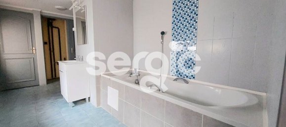 Таунхаус с 4 спальнями в Лилер, Франция № 82246 3