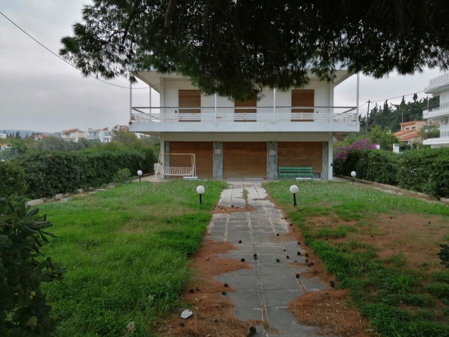 5 bedrooms Commercial property in Loutraki, Greece No. 3655