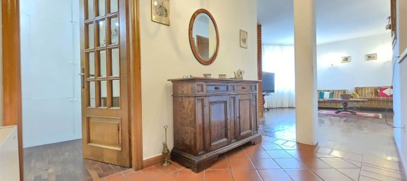 11-salle Maison à Camaiore, Italy No. 211010 9