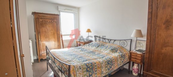 3 bedrooms Duplex in Evry, France No. 175069 5