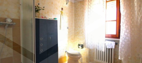 Villa de 5 habitaciónes en Calcinaia, Italy No. 40184 23