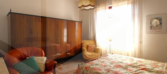 Villa de 5 habitaciónes en Calcinaia, Italy No. 40184 26