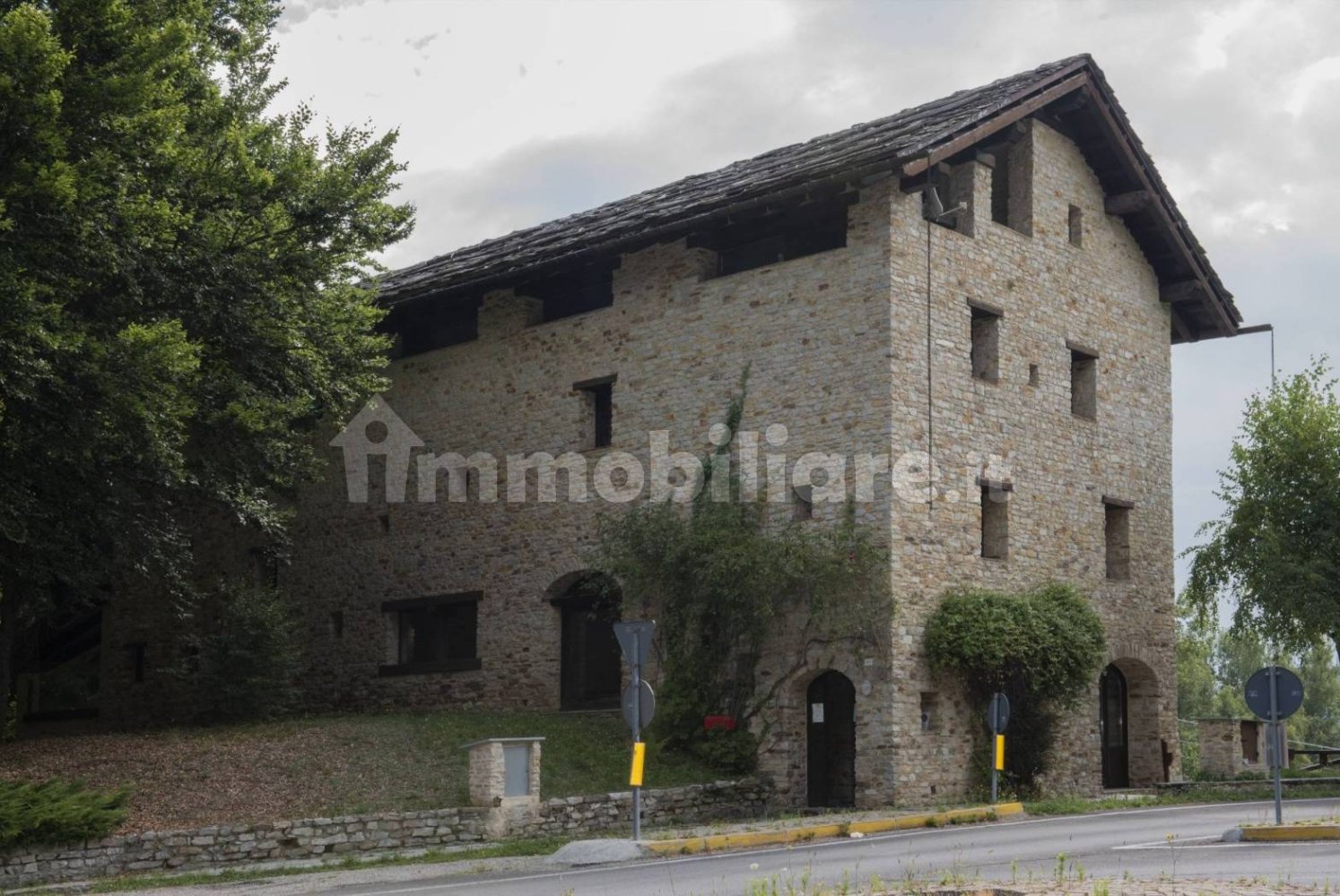 1 bedroom Apartment in Roburent, Italy No. 395370