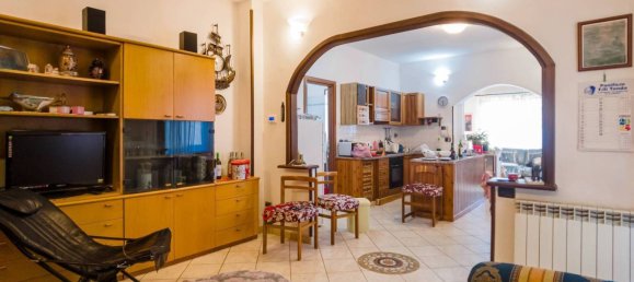 1 bedroom Apartment in Sant'Antonino di Susa, Italy No. 264084 10