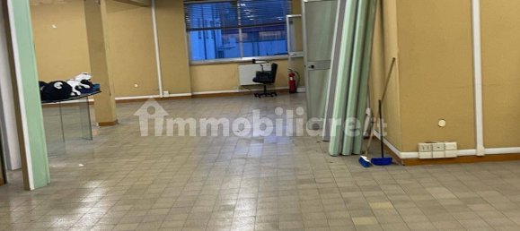 2-salle Entrepôt à Monte Compatri, Italy No. 111635 10