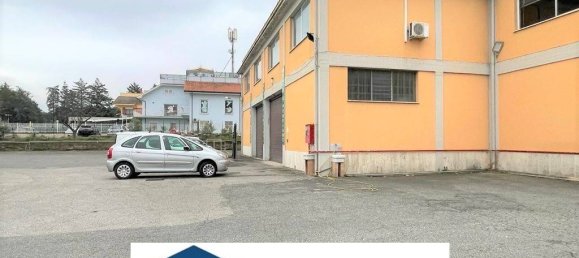2-salle Entrepôt à Monte Compatri, Italy No. 111635 14