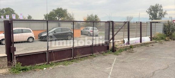 2-salle Entrepôt à Monte Compatri, Italy No. 111635 2