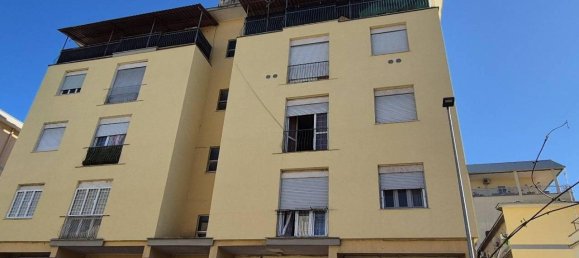 Apartamento de 3 divisões em Aprilia, Italy N.º 70464 2