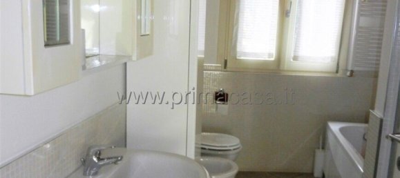 3 bedrooms Apartment in Nuvolento, Italy No. 364290 10