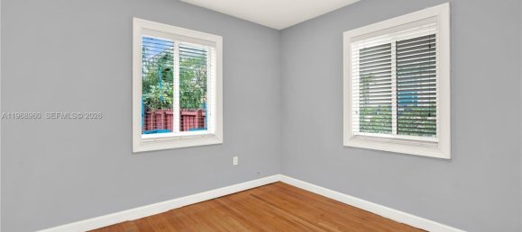 3 Schlafzimmer Villa in Miami, USA, Nr. 615494 25