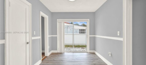 3 Schlafzimmer Villa in Miami, USA, Nr. 615494 30